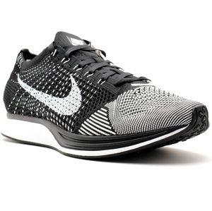 Nike Flyknit Racer 526628-002 Size 10 RARE